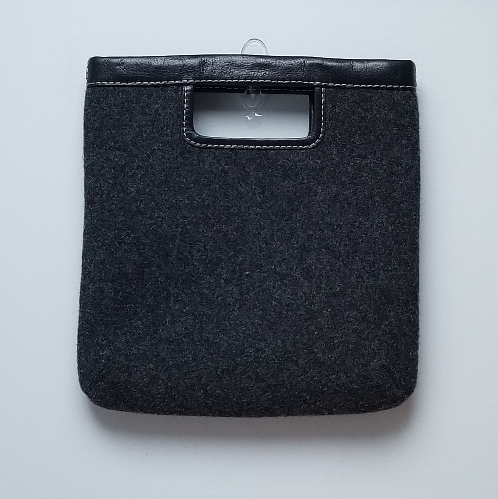 BANANA REPUBLIC | GRAY WOOL W/BLK LEATHER TRIM BAG
